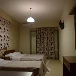Papanikolaou Guest house 3*