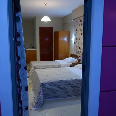 Papanikolaou 3*