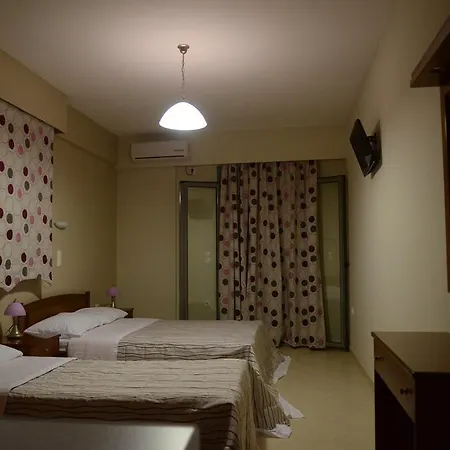 Papanikolaou Konukevi 3*